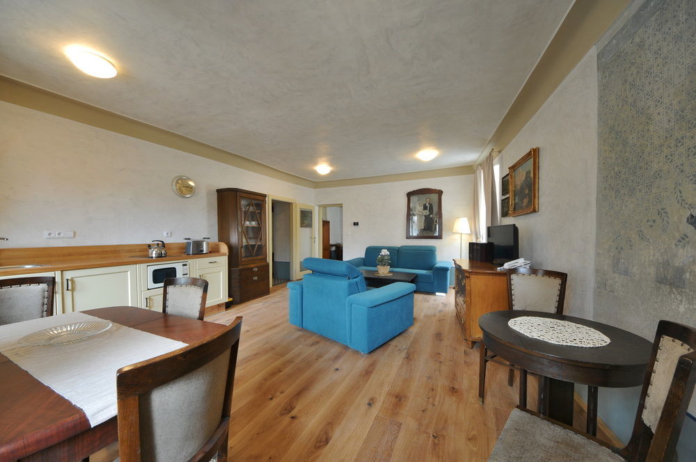 Latran 43 Apartments Český Krumlov Exteriör bild